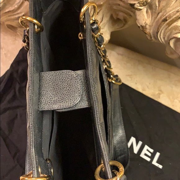 CHANEL CC Caviar black Shopping Bag - Picture 4 of 9